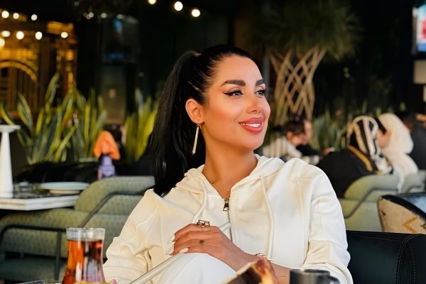 خانم کد 570 اراک برای صیغه و ازدواج موقت با تایید پیوند دلها